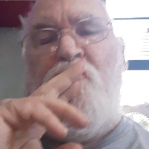 Meet your Posher, Steve